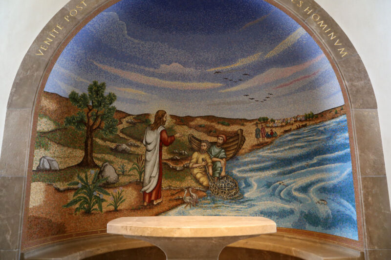 LIENZO CAPILLA PESCADOR DE HOMBRES - Image 2